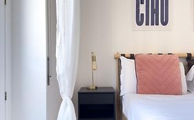 The Boutique Houses - Steps Away From The Duomo Area